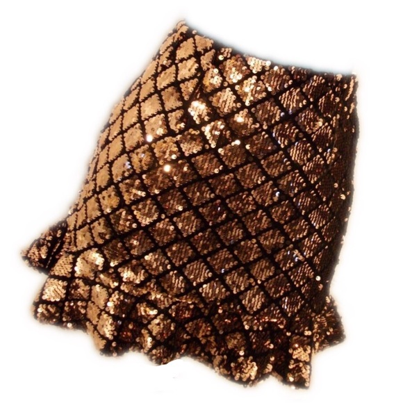 💐NWT Gold Sequined Lined Mini Skirt - Picture 2 of 3